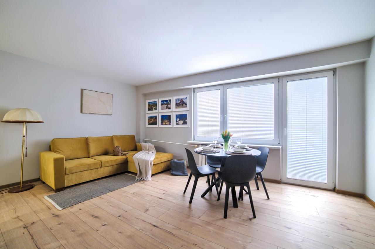 Ferienwohnung Nowotarzanka Neumarkt Exterior foto